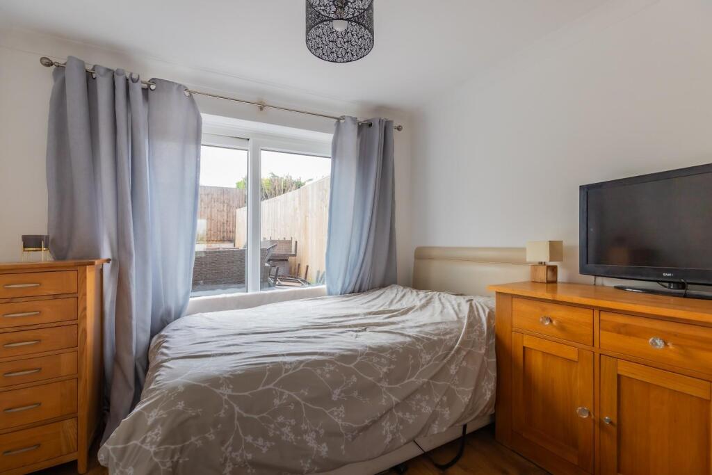 House in Llandough - View 5