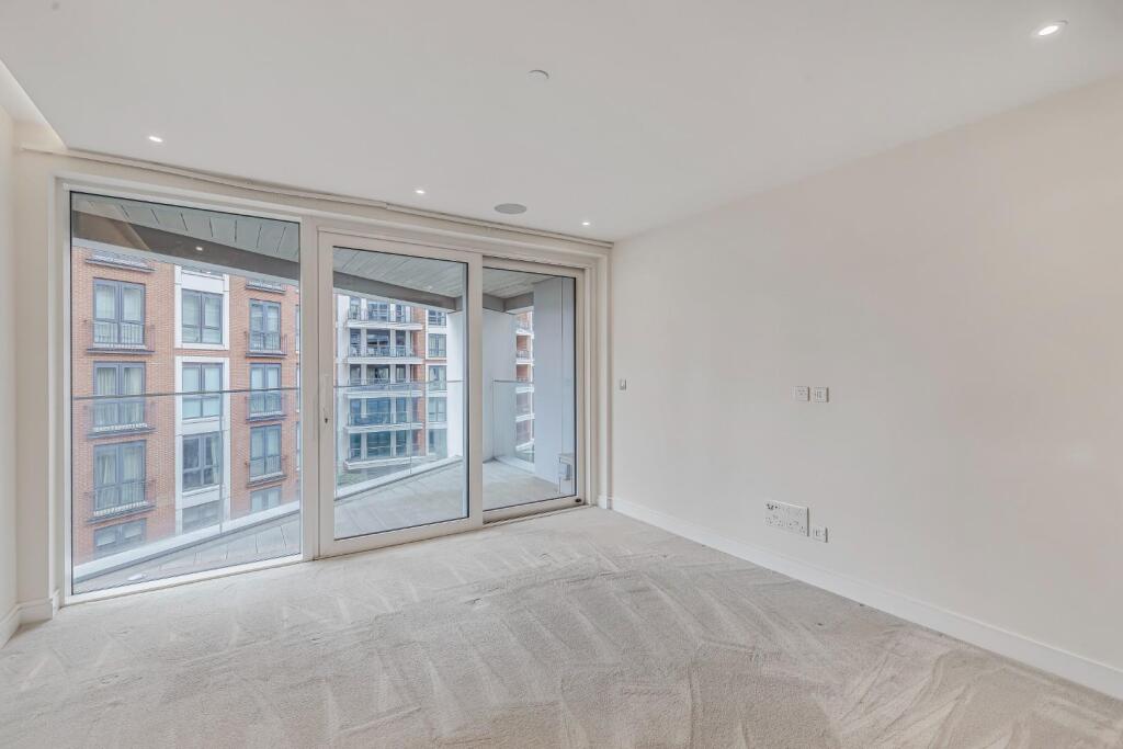 Apartment in London - More