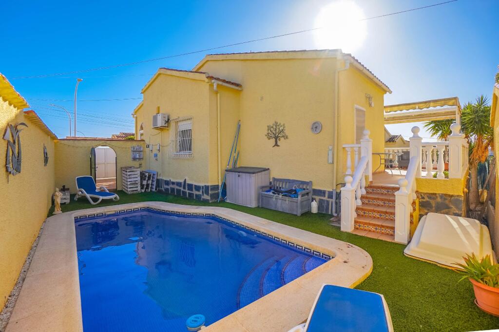 Main image of property: Valencia, Alicante, La Marina