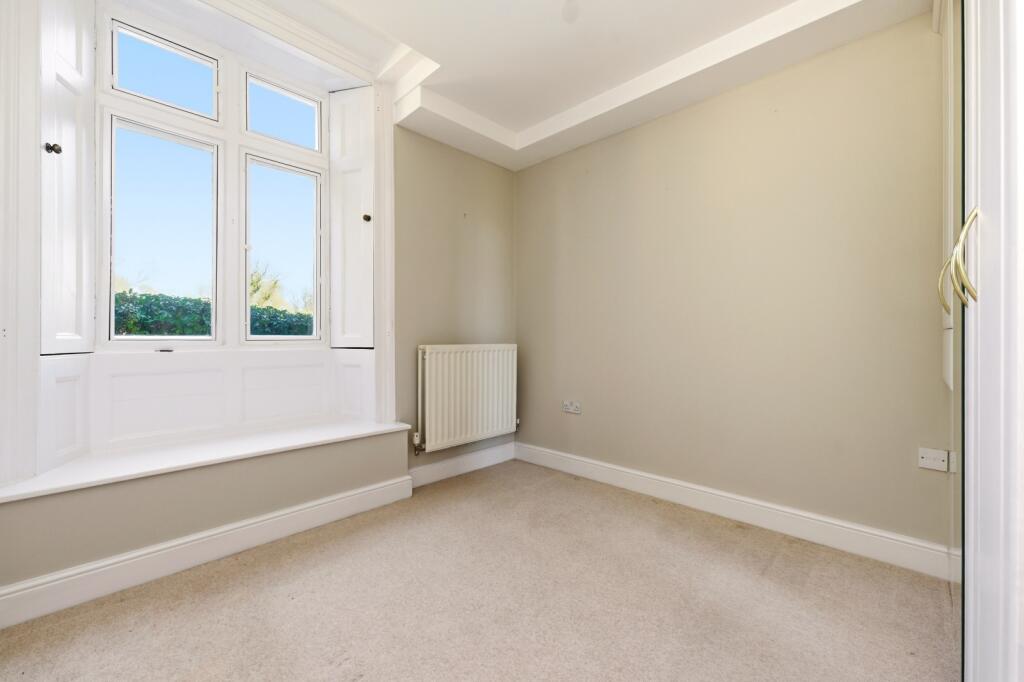 Additional image 12 of Astwick Manor, Coopers Green Lane, Hatfield, Hertfordshire, AL10