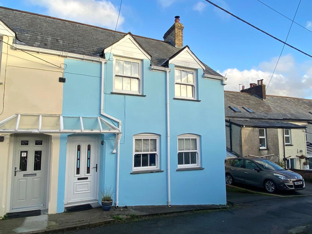 Main image of property: Viaduct View, Holsworthy, EX22