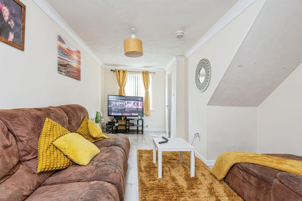 Additional image 4 of Wenborough Lane, Bradford