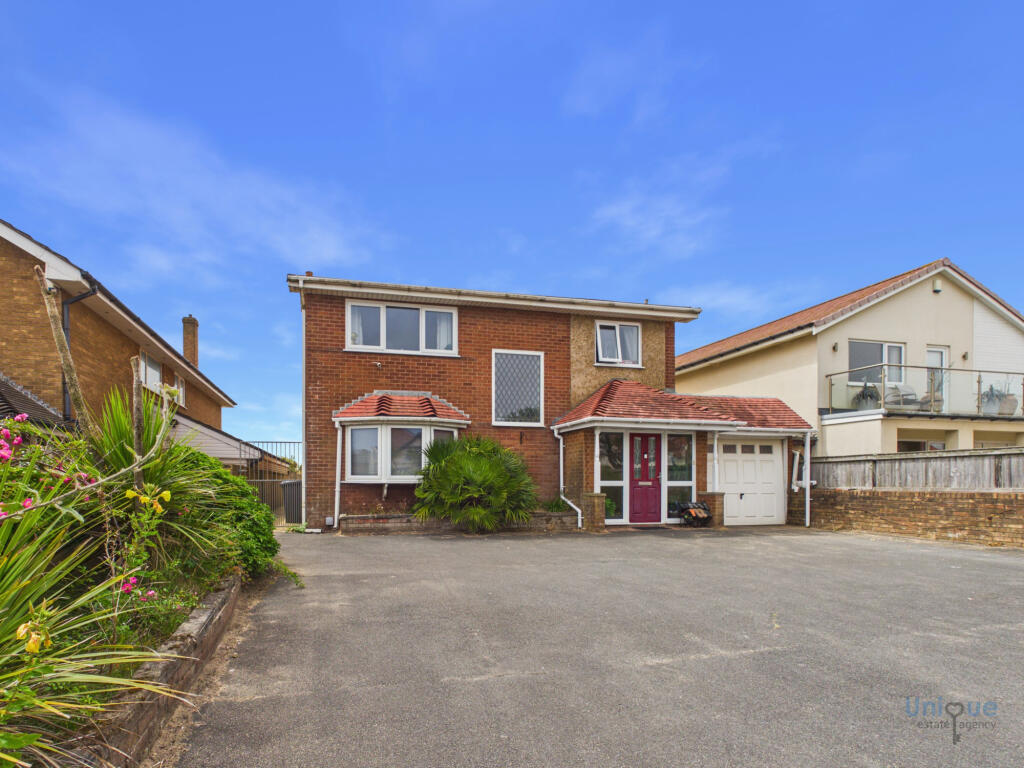 Main image of property: Clifton Drive North, Lytham St. Annes, FY8