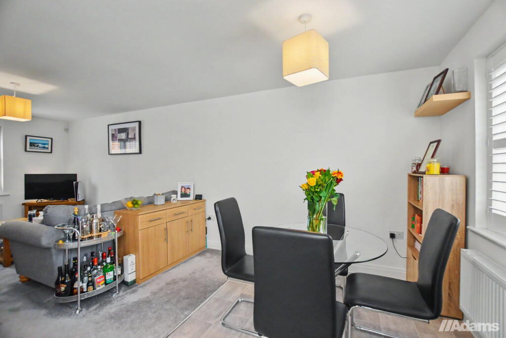 Apartment in Warrington - View 5