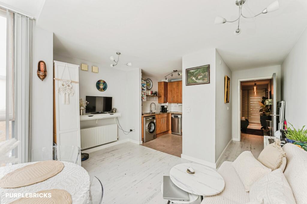Apartment in London, Forest Gate - More