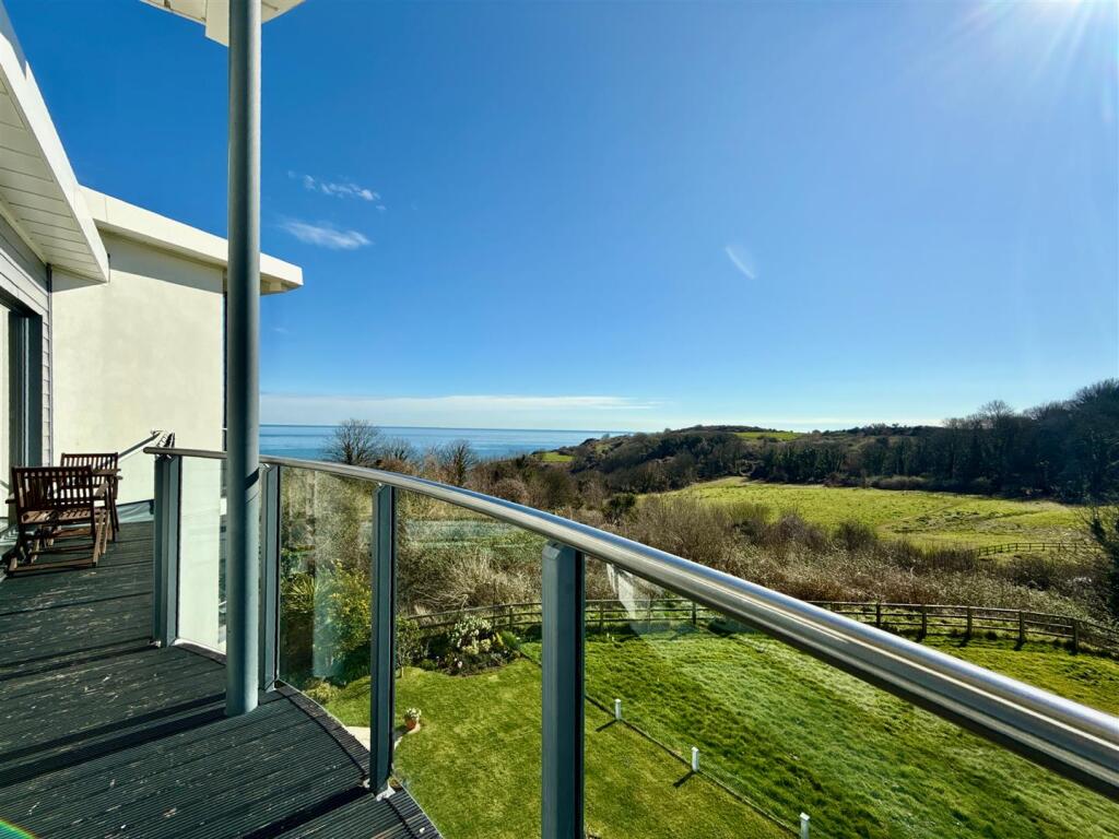 Apartment in Torquay - View 5