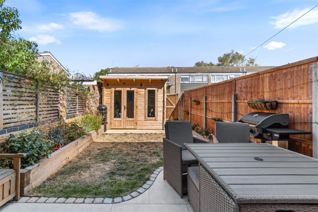House in Twickenham - View 2