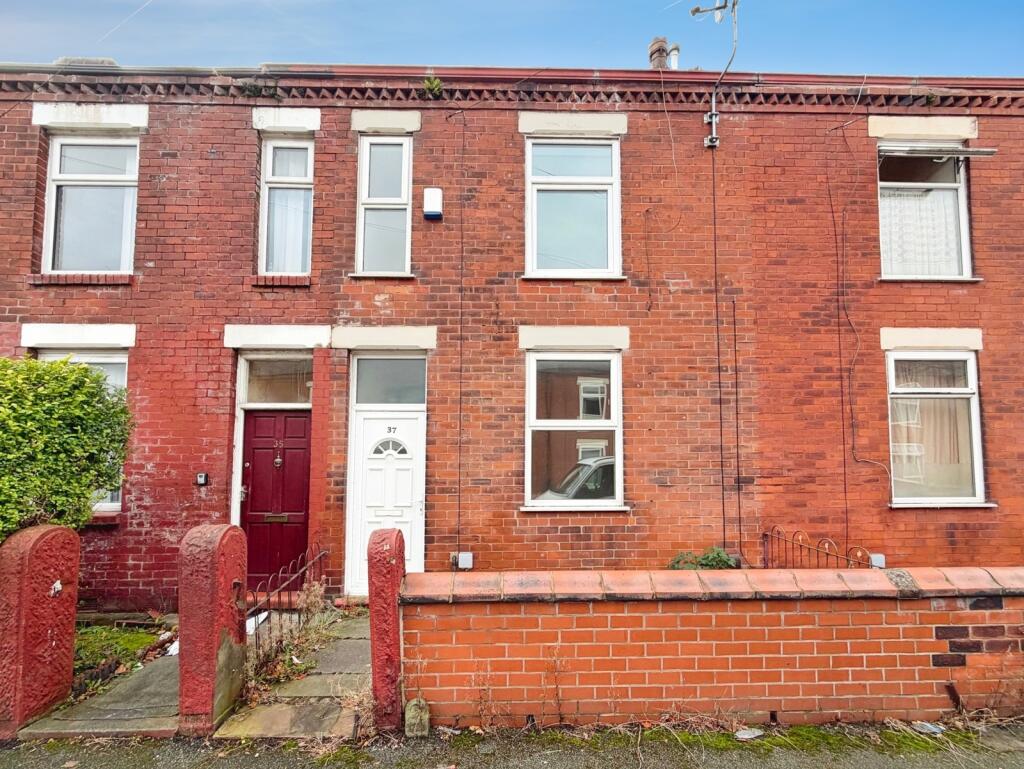 Main image of property: Catherine Street, Eccles, Manchester, Greater Manchester, M30