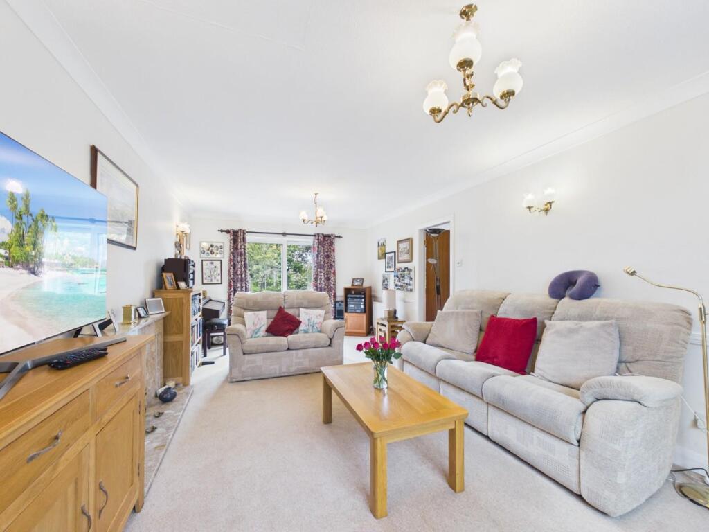 Dalesway, Eldwick, Bingley photo 4