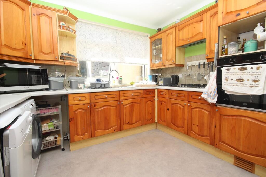House in Poole - View 4
