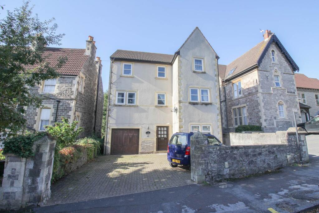Main image of property: Town Location**5 Bedroom House with 1 Bedroom Flat Below**Home & Income**Walking Distance to Town & Beach**