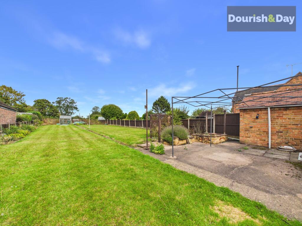 House in Stoke-on-Trent - View 4