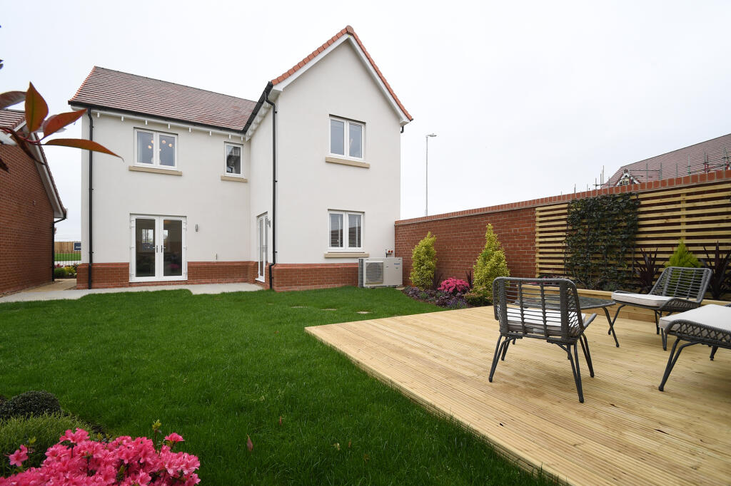 House in Mid Suffolk, Bacton - View 2