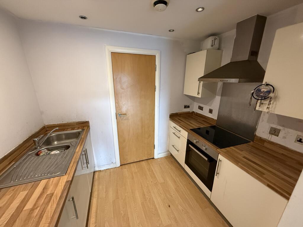 Apartment in Derby - View 4