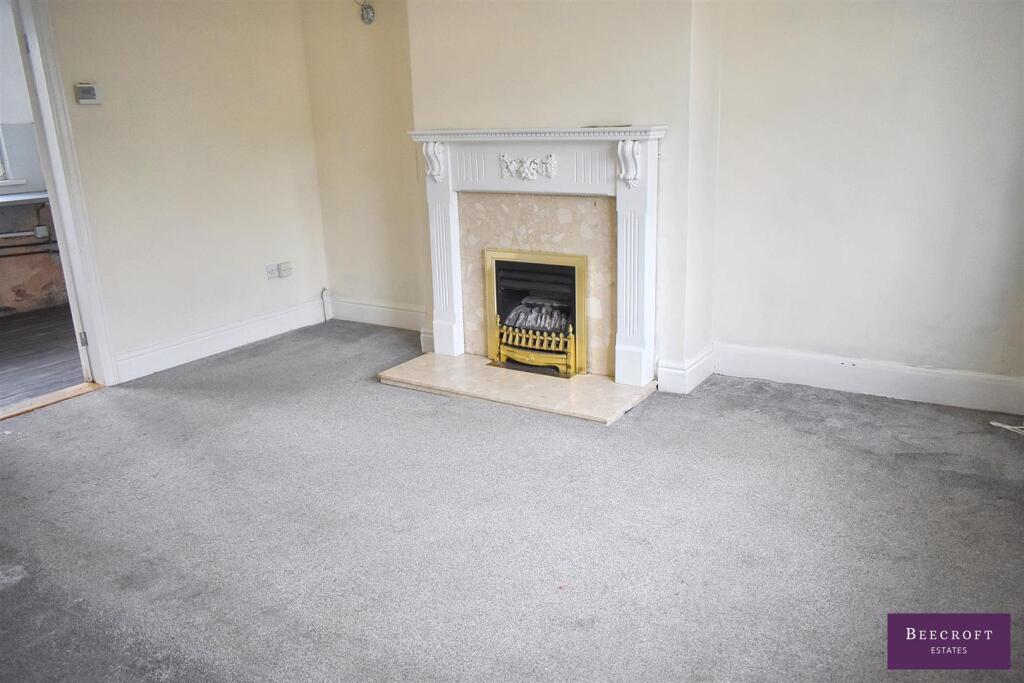 Arnold Crescent, Mexborough photo 2