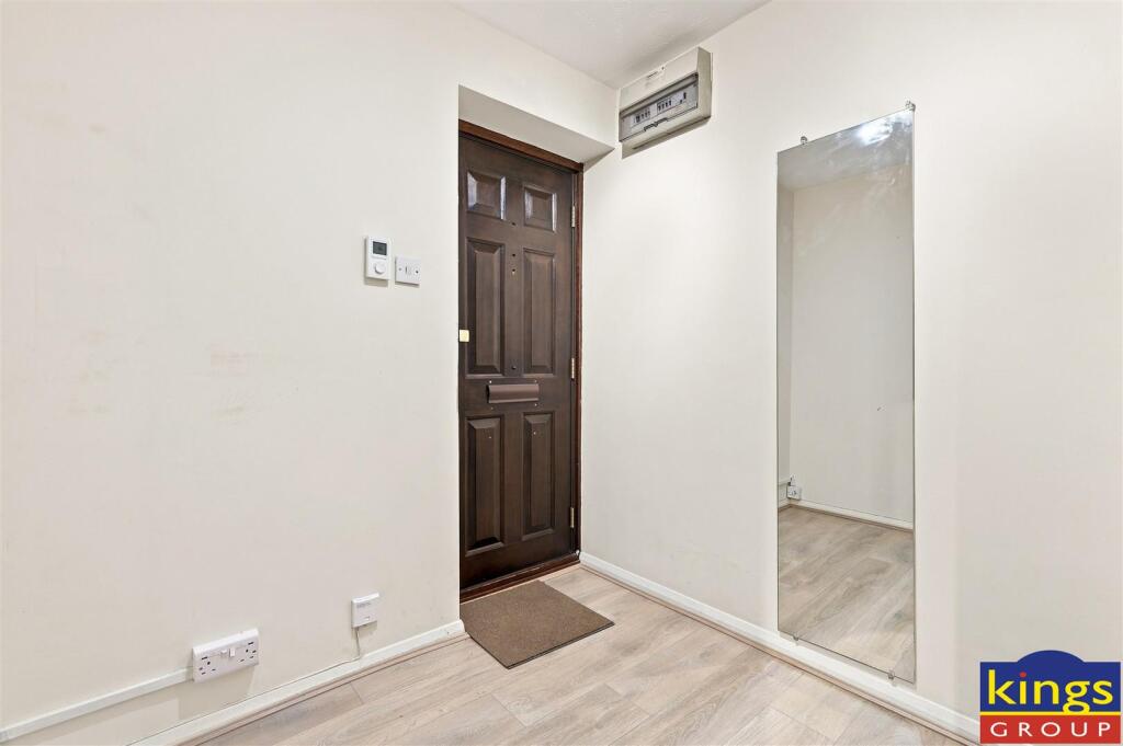 Apartment in London, Walthamstow - View 5