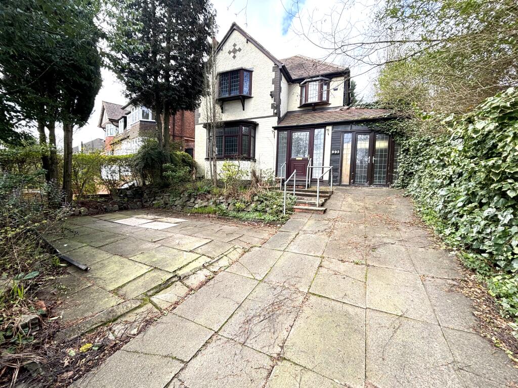 Main image of property: Bristol Road South, B31