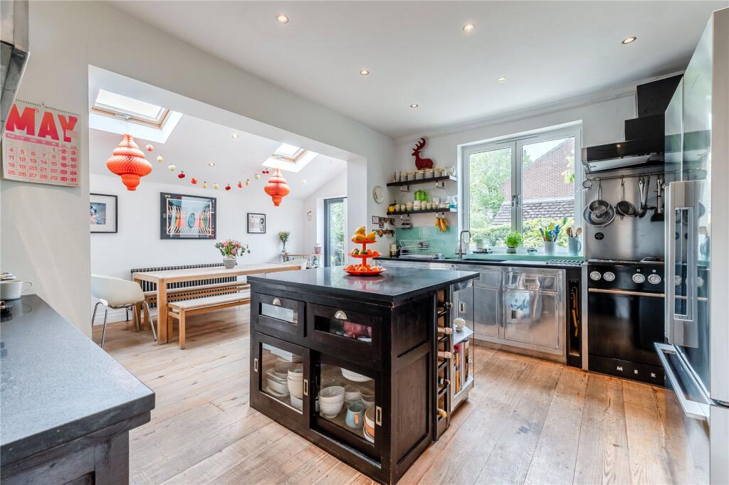 House in Leeds - View 4