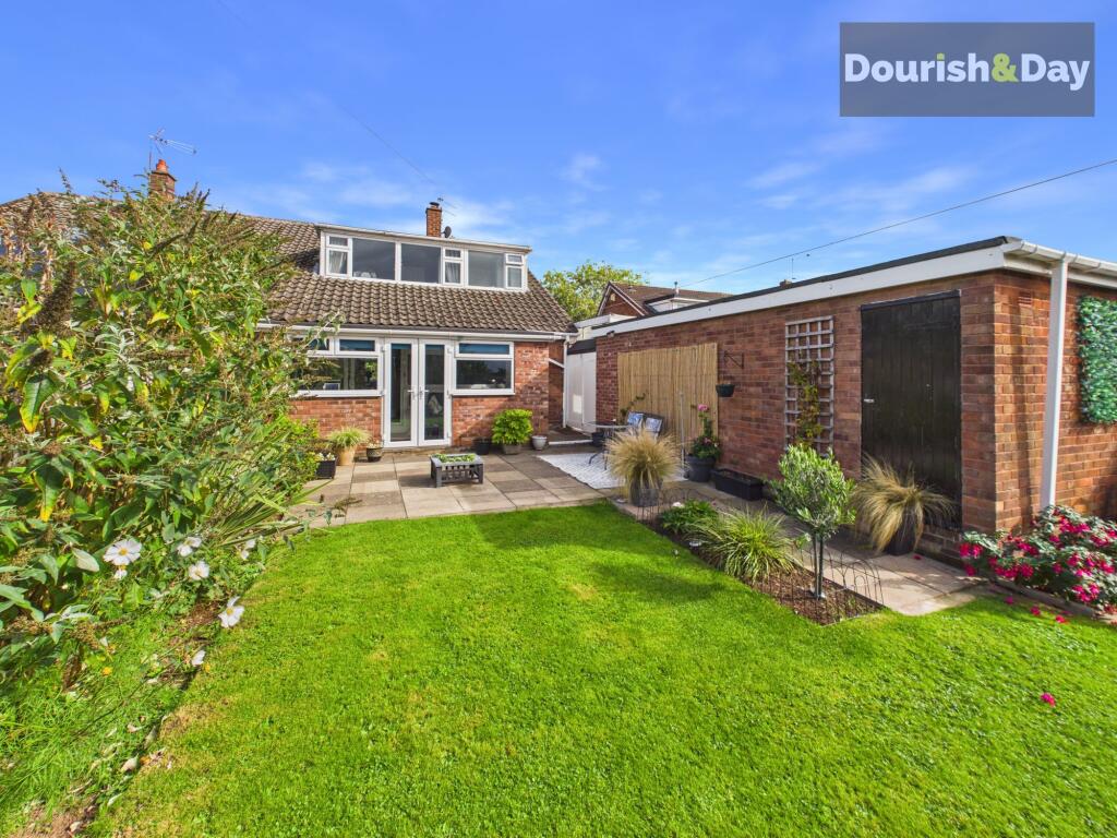House in Stafford, Parkside - View 4