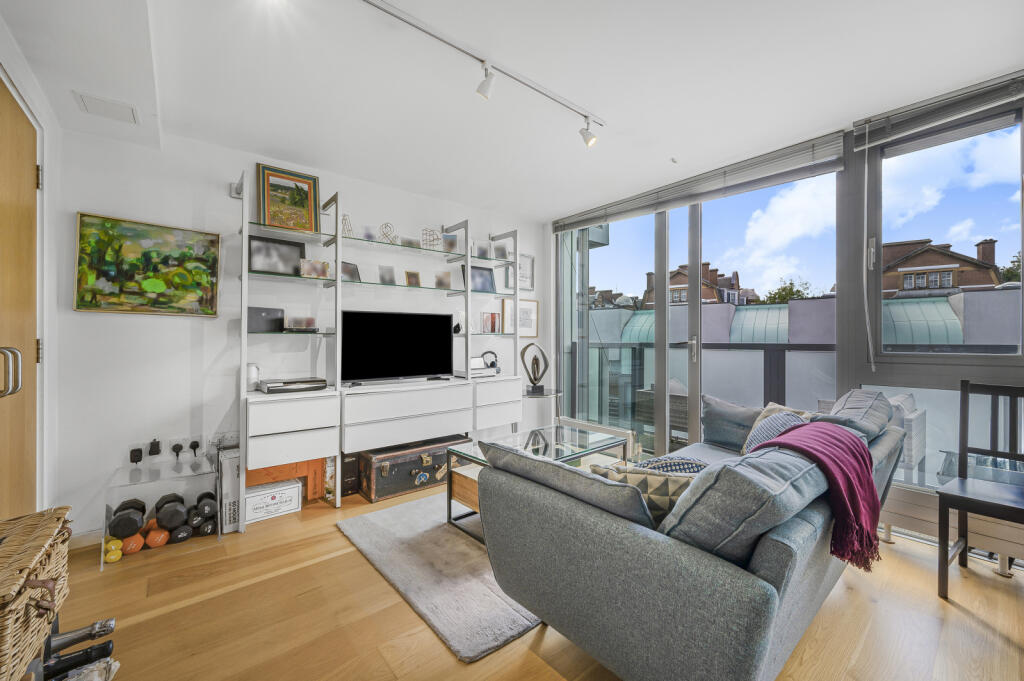 Apartment in London - View 4