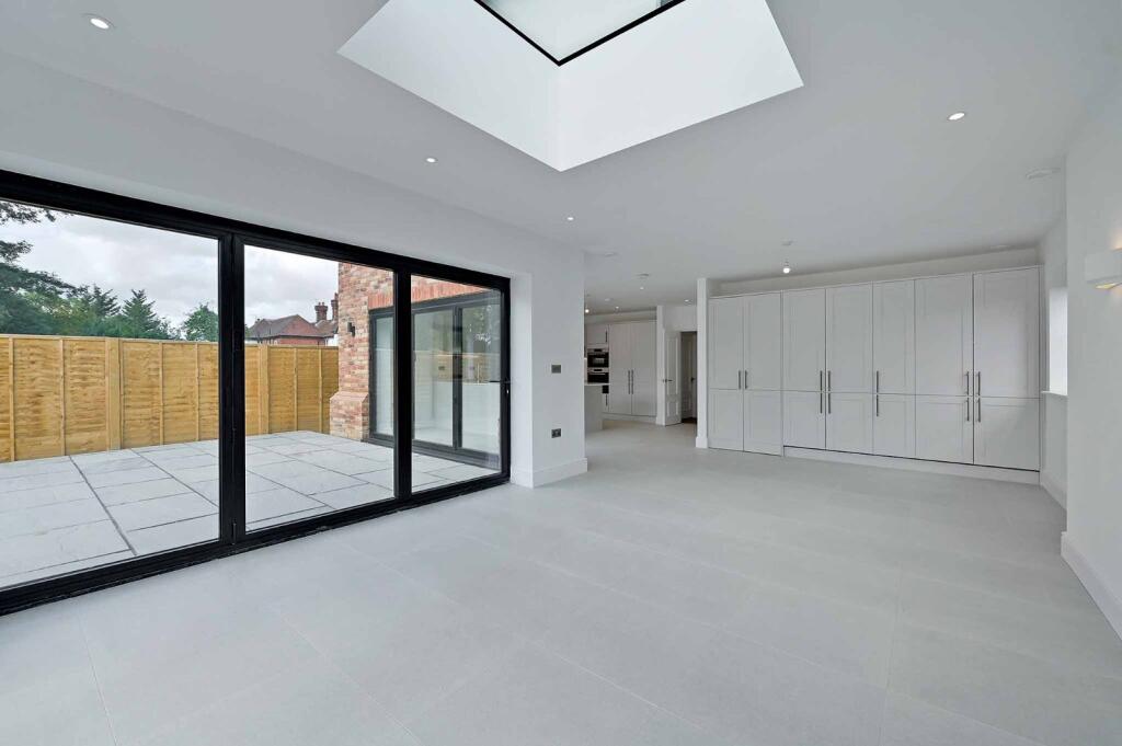 House in Bray, Windsor and Maidenhead - View 5