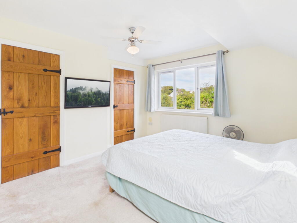House in Arun, Rustington - More