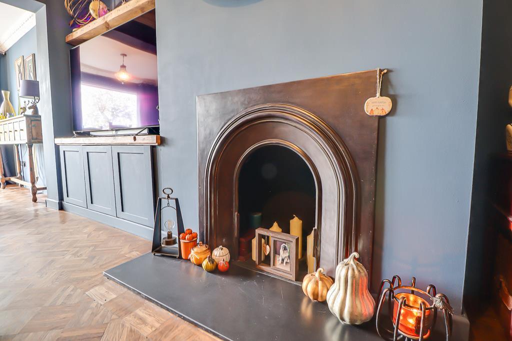 House in Southend-on-Sea - View 4