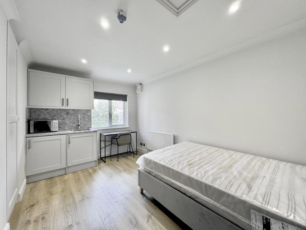 Main image of property: Creswick Road, London, W3 9EZ