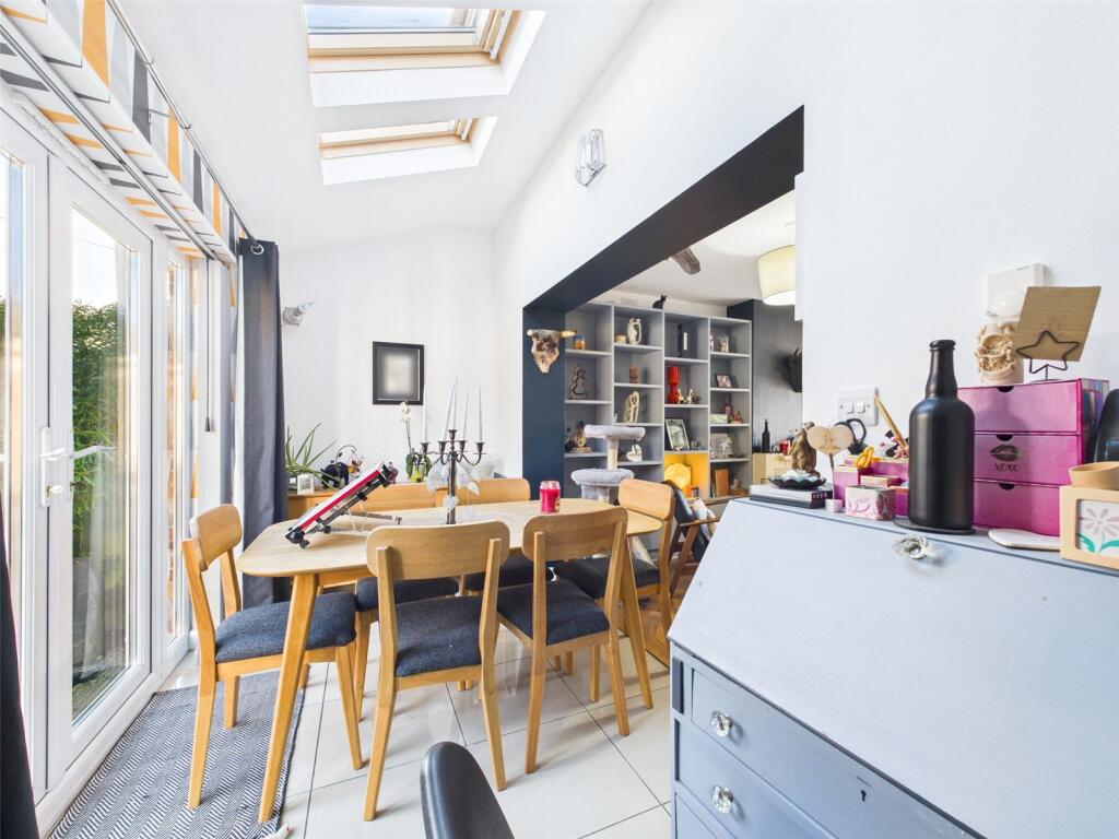 Campden Road, Tuffley, Gloucester, Gloucestershire, GL4 photo 3