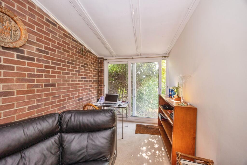 Redwing Road, Clanfield, Waterlooville - View 4