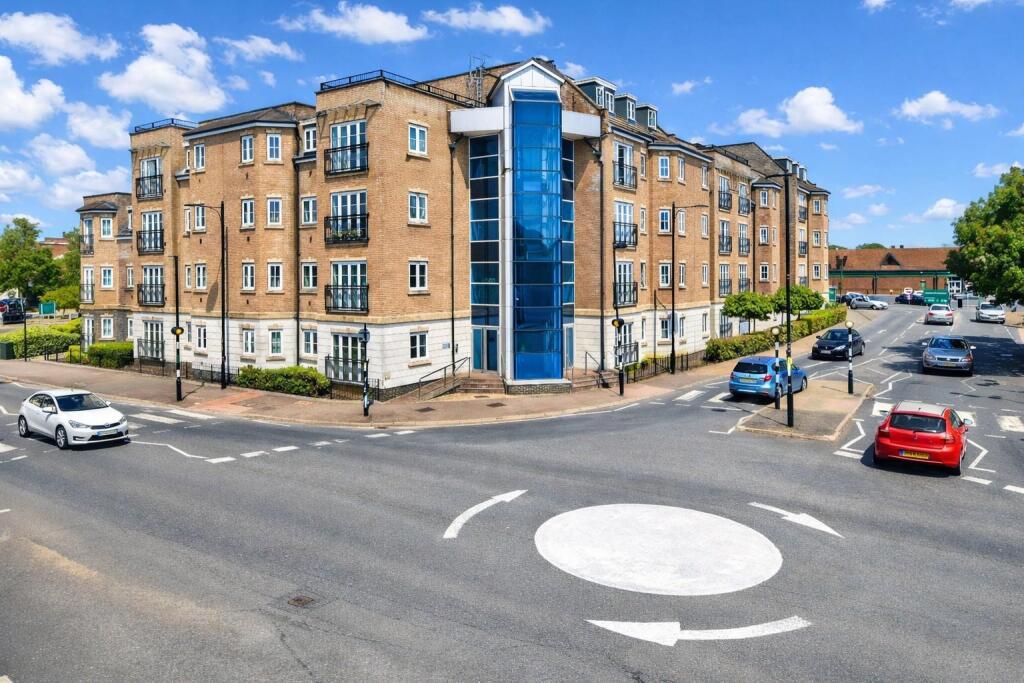 Main image of property: Magnon Court, Leighton Buzzard, LU7 1WB