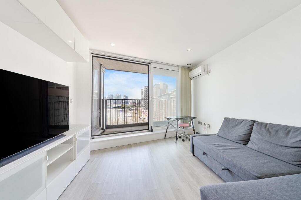 Main image of property: Balearic Aparments, 15 Western Gateway, E16