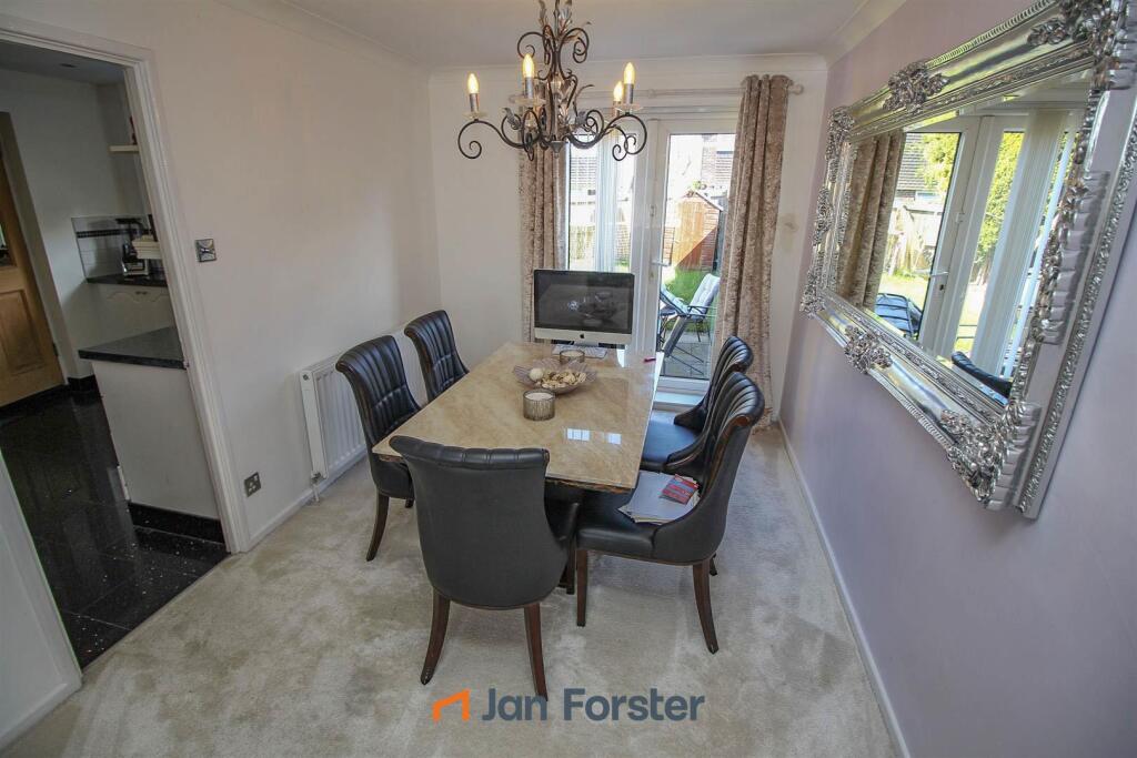 House in Newcastle upon Tyne - View 5