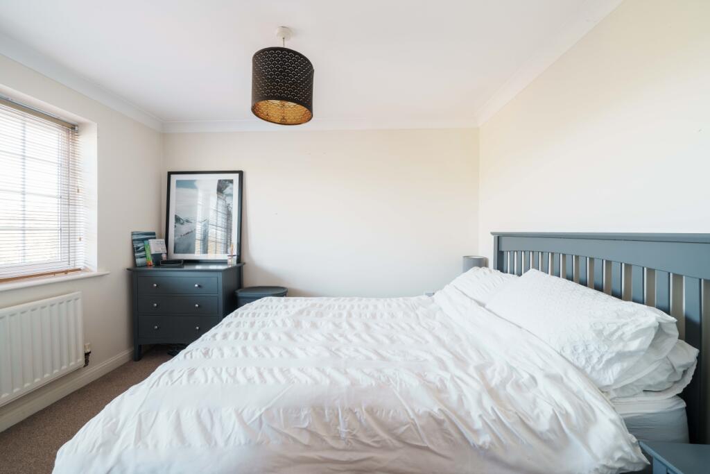 House in Fareham, Whiteley - View 5