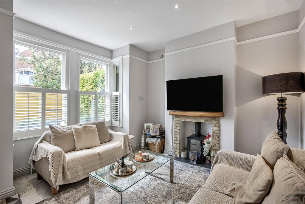 House in London - View 3