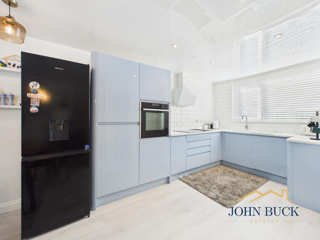House in Newcastle upon Tyne - View 4