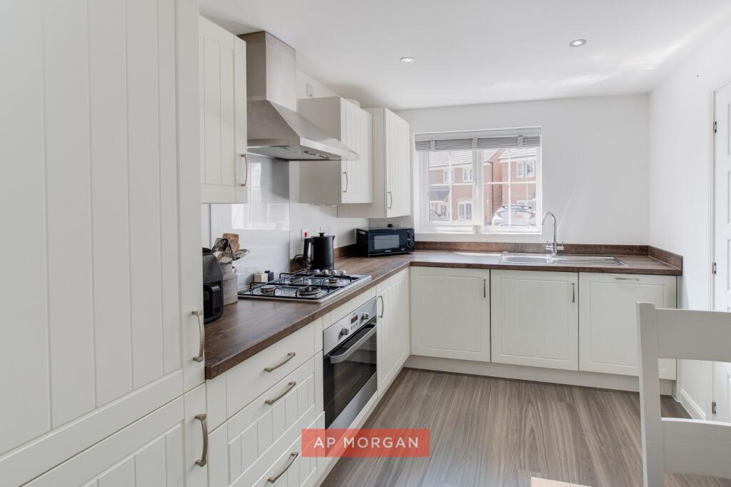 House in Bromsgrove, Lowes Hill - View 4