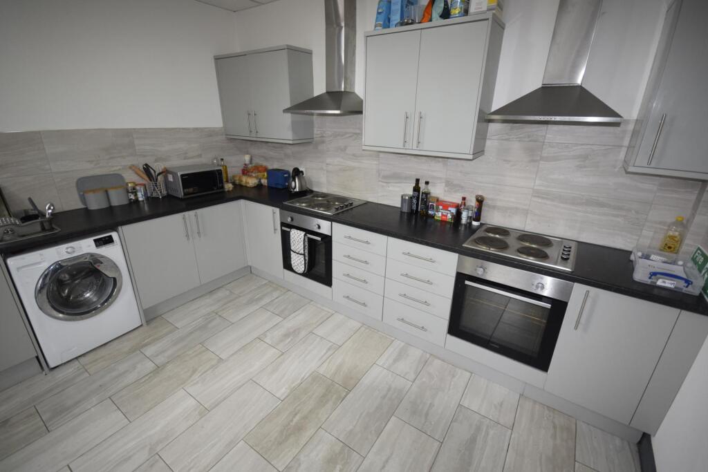 House in Preston - View 3