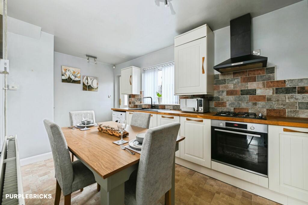 House in Nottingham - View 2