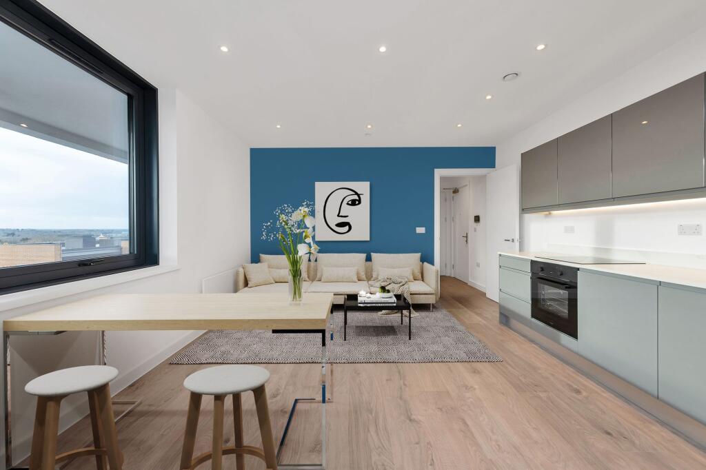 Main image of property: 151 Silbury Boulevard, Milton Keynes, MK9