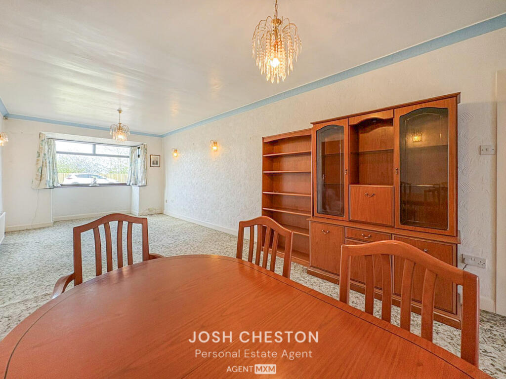 House in Oldham, High Crompton, Shaw and Crompton - More