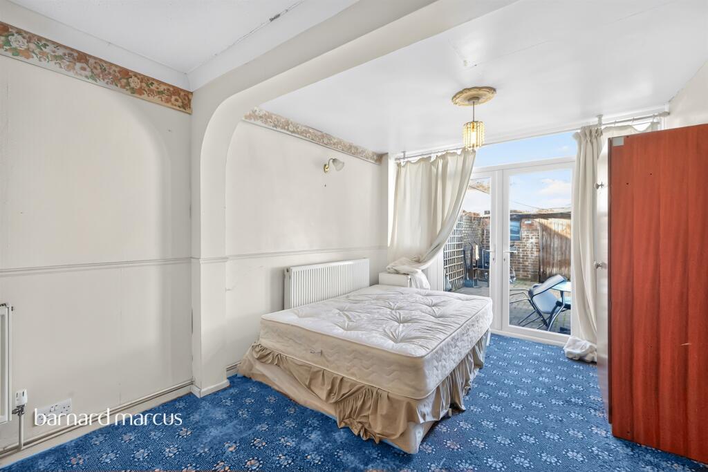 House in London - View 4