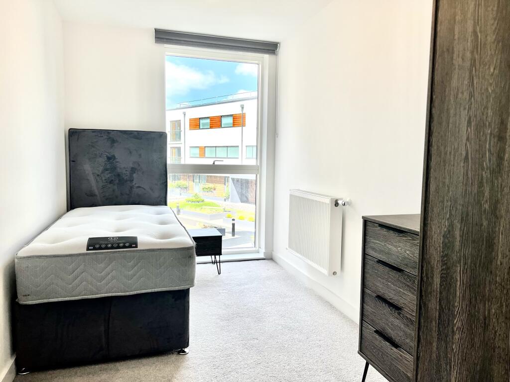 Apartment in London - More