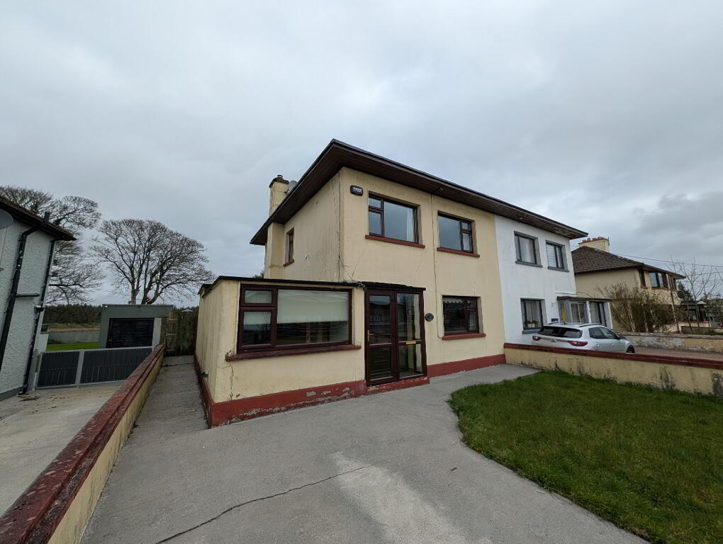 Main image of property: Rowan Tree House, Ballina Rd, Tubbercurry