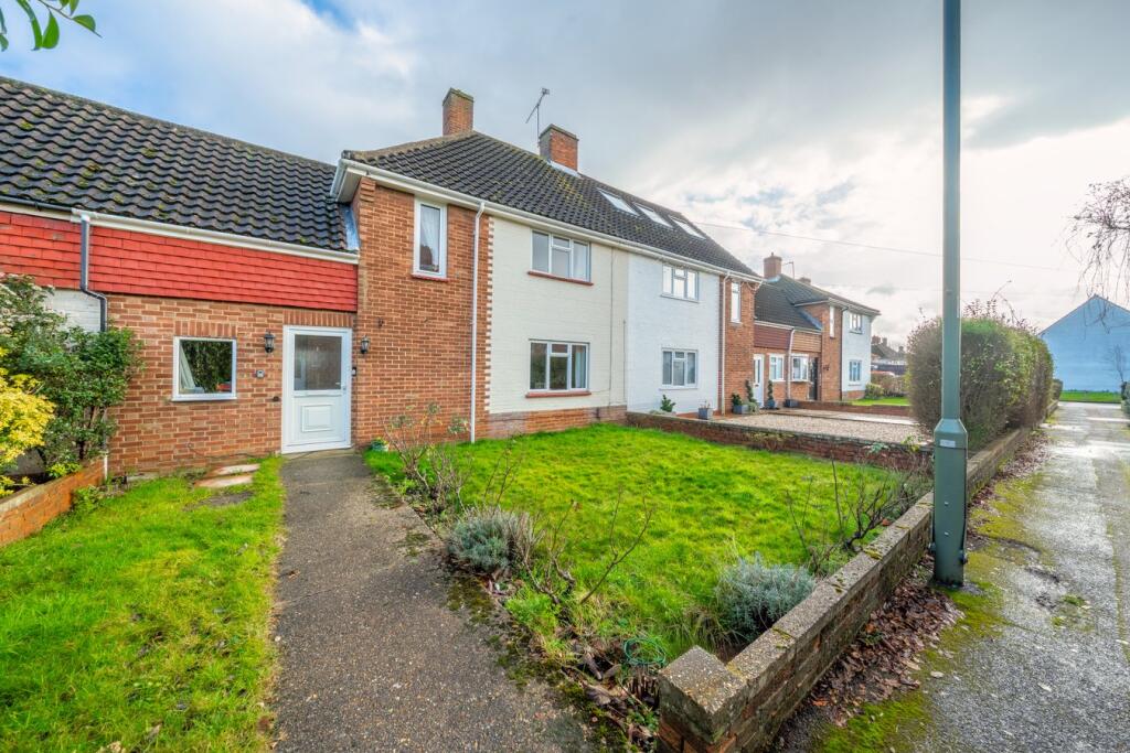 Main image of property: Hawthorn Way, Shepperton, TW17