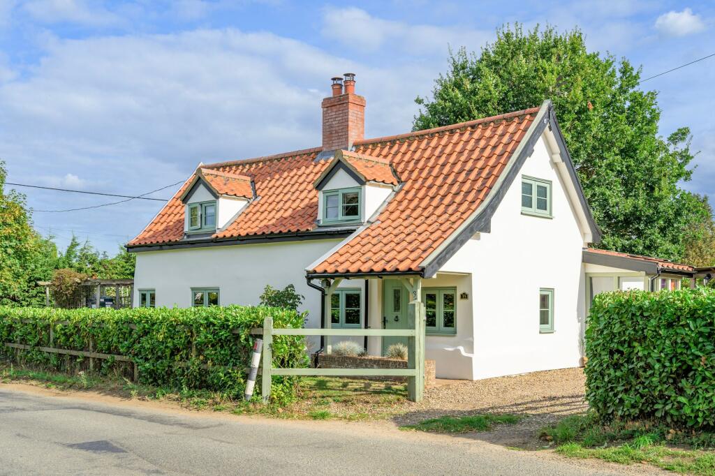 House in Eye, Brome and Oakley