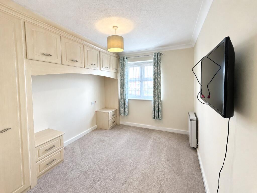Woodville Grove, Welling, Kent, DA16 photo 4