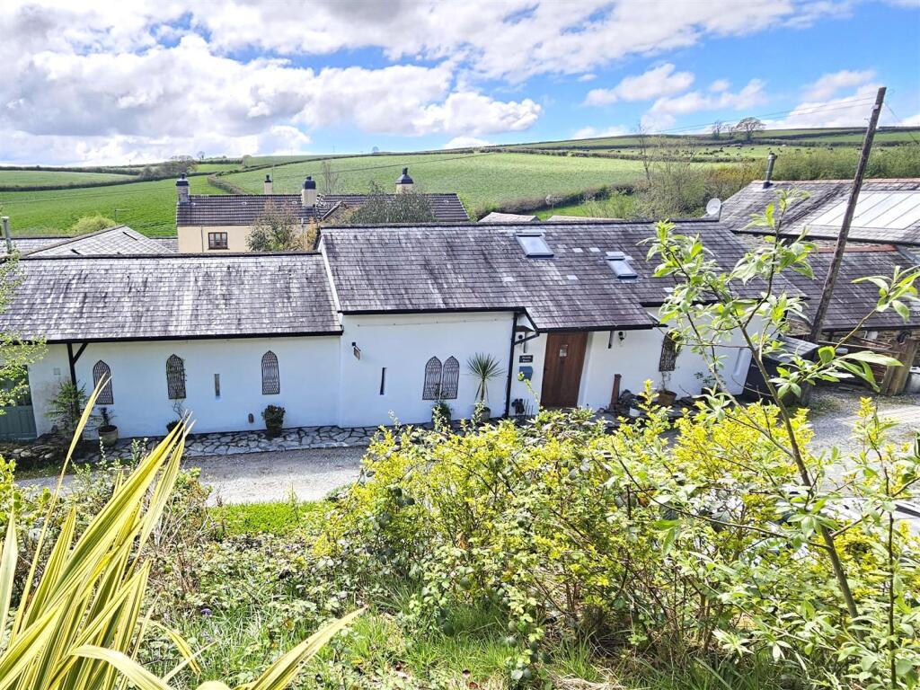 Nr Tavistock photo 2