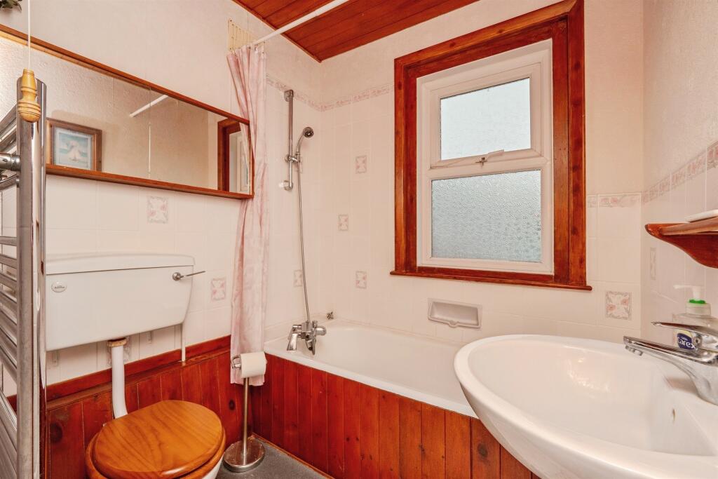 House in Weymouth, Radipole - More