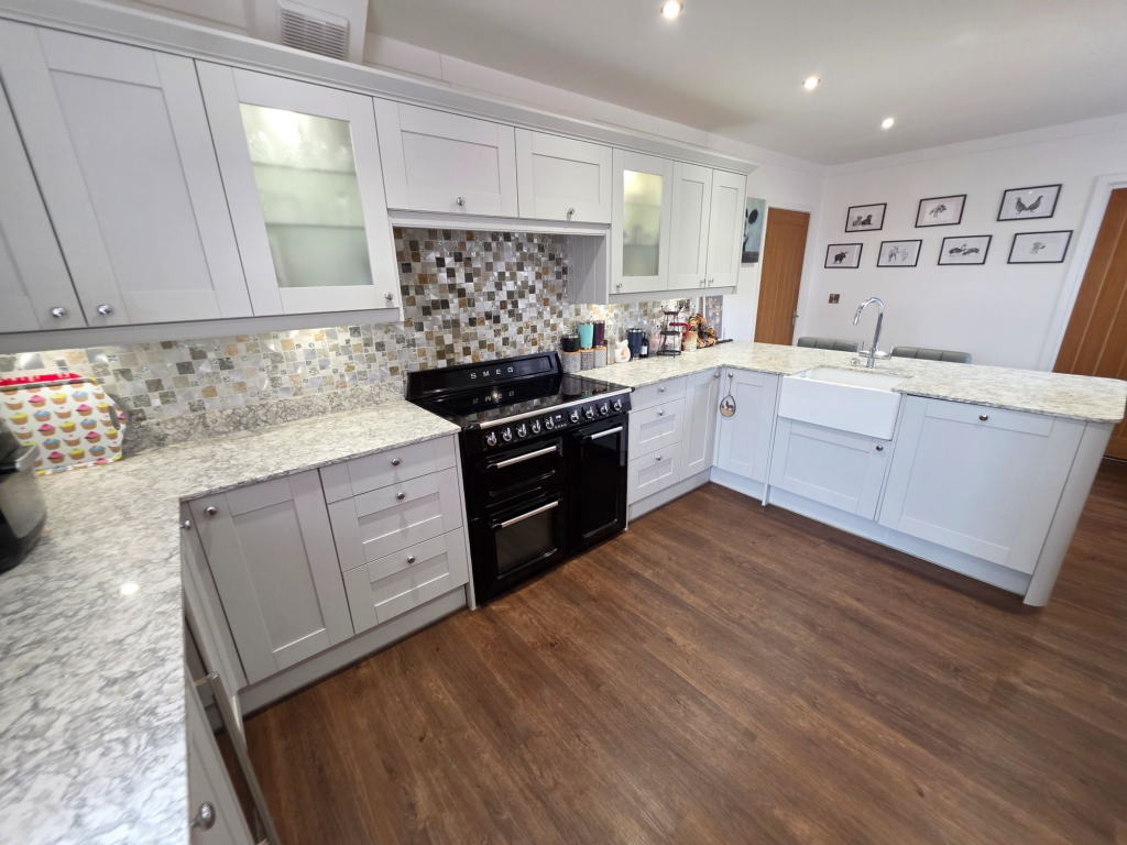 Haxey Lane, Haxey, DN9 - View 6